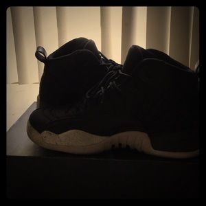 Air Jordan 12 retro BG size 6y
